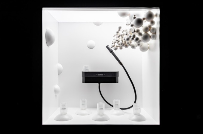 Aqua Bar được dựng hoàn bằng chai nhựa tái chế